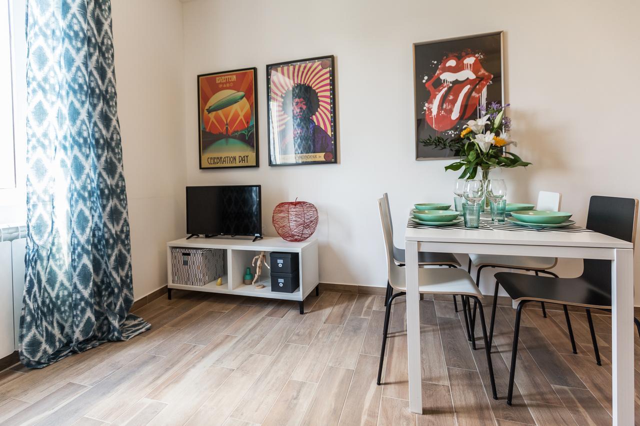 Ferienwohnung Certosa Colorful Mini Flats Mailand Exterior foto