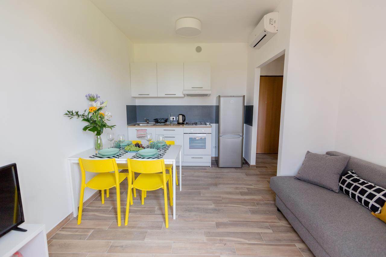 Ferienwohnung Certosa Colorful Mini Flats Mailand Exterior foto